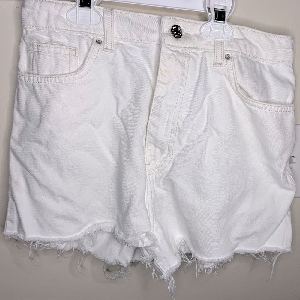 Plain denim shorts